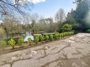 Photo 11- click for photo gallery